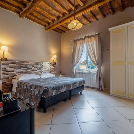 B&B Alma Lucca Exteriör bild