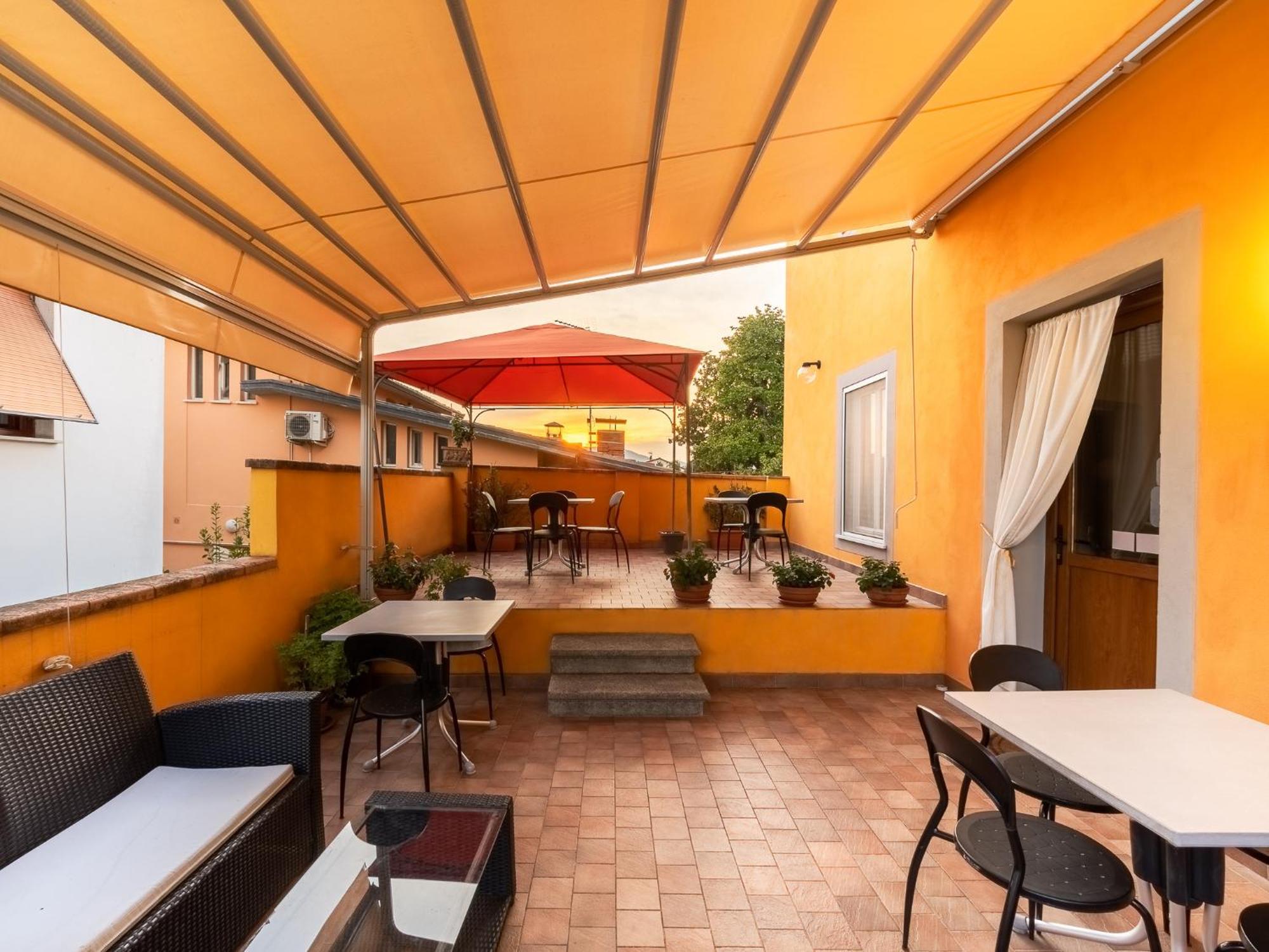 B&B Alma Lucca Exteriör bild